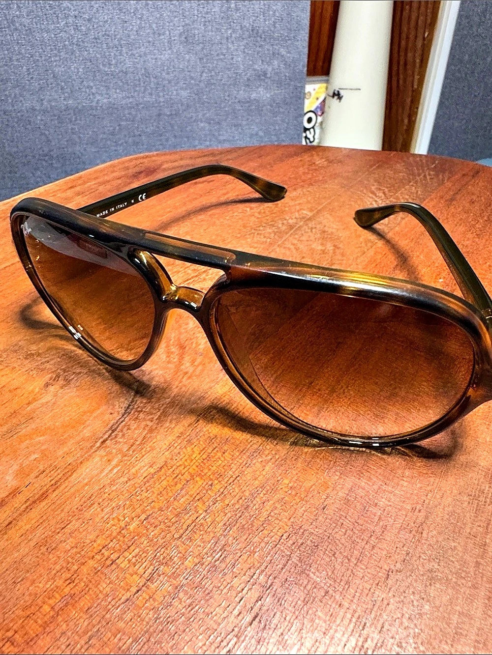 Ray-Ban RB4125 Cats 5000 Tortoise Sunglasses